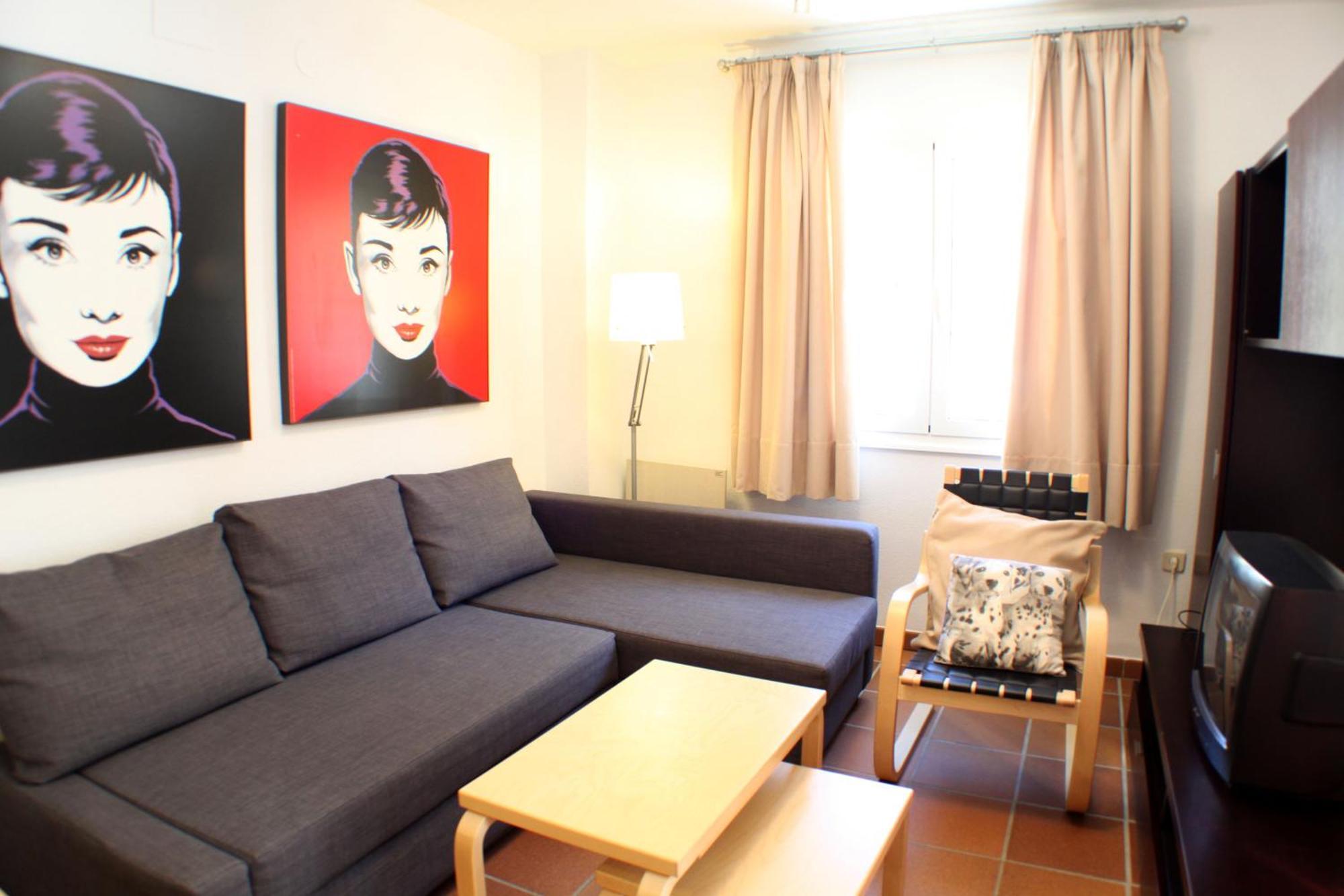 Apartamentos Arttyco Con Parking Y Wifi By Surynieve Sierra Nevada Rum bild